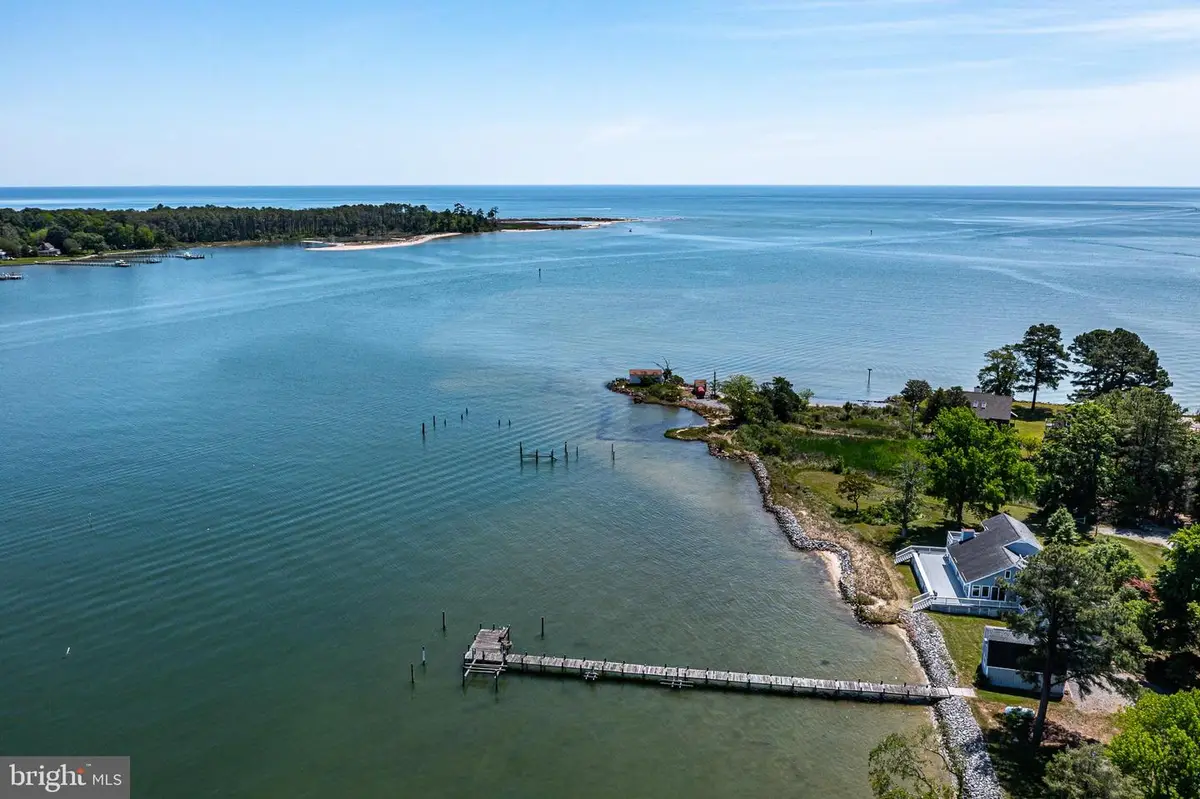 2215 Ditchley Road, Kilmarnock, VA 22482 - Image #1