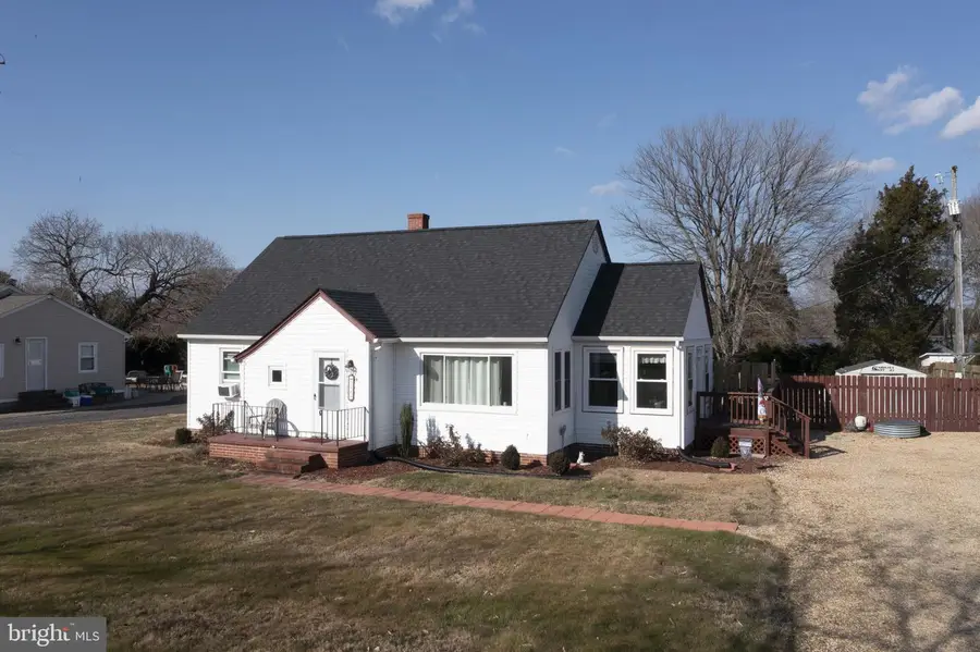 2889 Harryhogan Rd, Callao, VA 22435 - Image #2