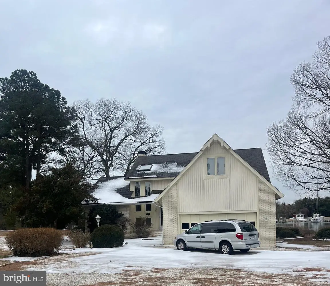 650 Skipjack Dr, Heathsville, VA 22473 - #1