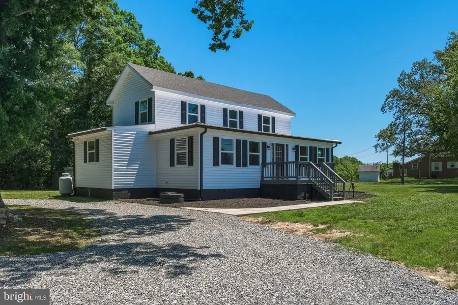 2426 Hampton Hall Rd, Callao, VA 22435 - #3