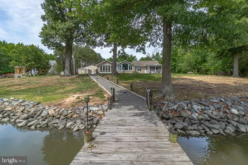 47 Edgewater Dr, Heathsville, VA 22473 - #1