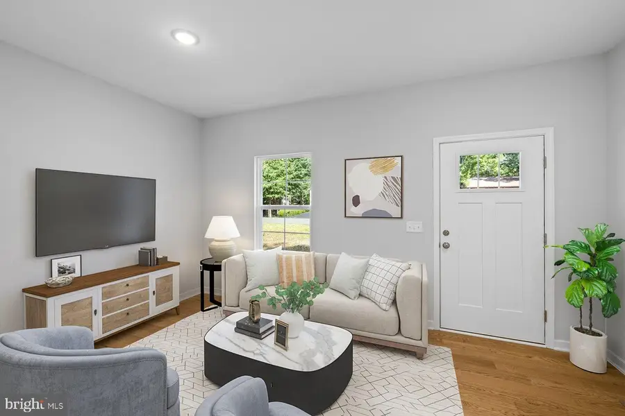 122 Washington St, Locust Grove, VA 22508 - Image #2