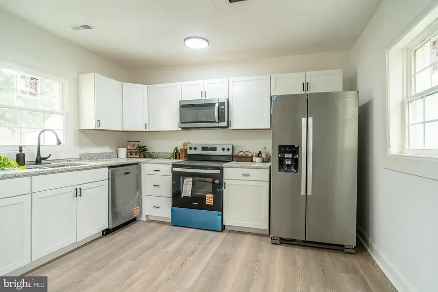 120 Charles St, Gordonsville, VA 22942 - Image #3