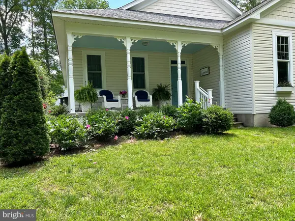 29288 Old Office Rd, RHOADESVILLE, VA 22542