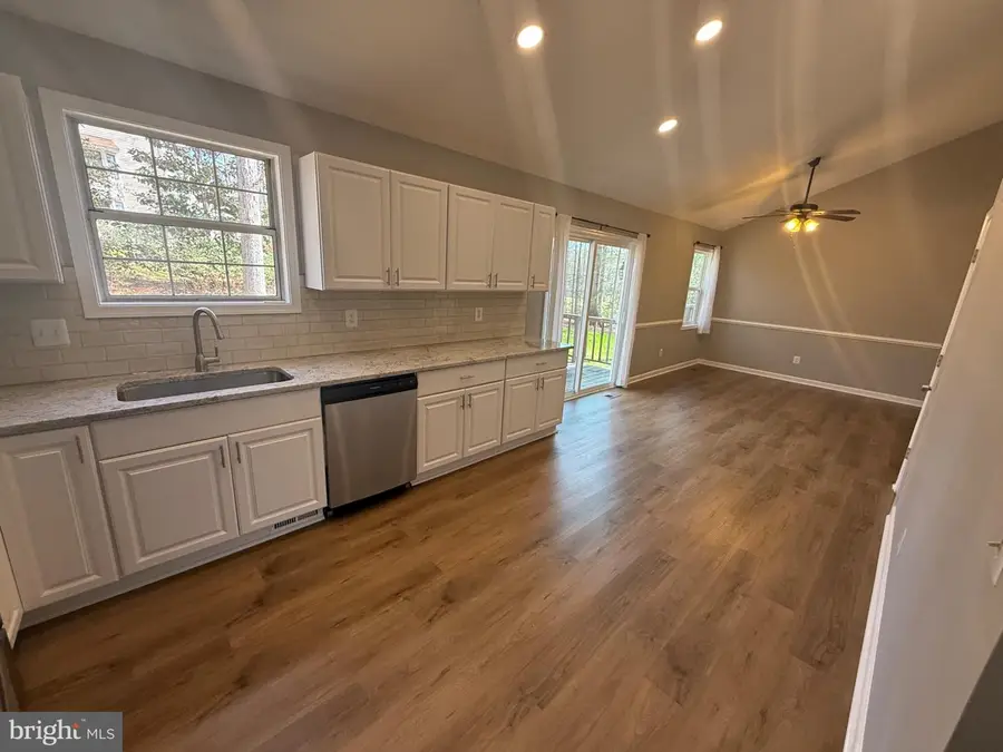 627 Mt Pleasant Dr, Locust Grove, VA 22508 - #3