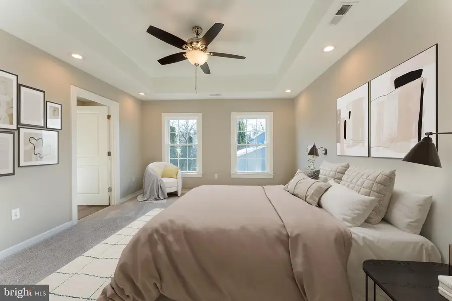 136 S Almond St, Orange, VA 22960 - #3