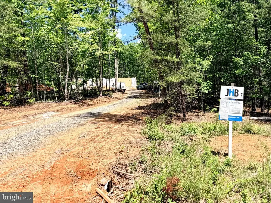 12234 Autumn Ridge Ln, Unionville, VA 22567 - #3