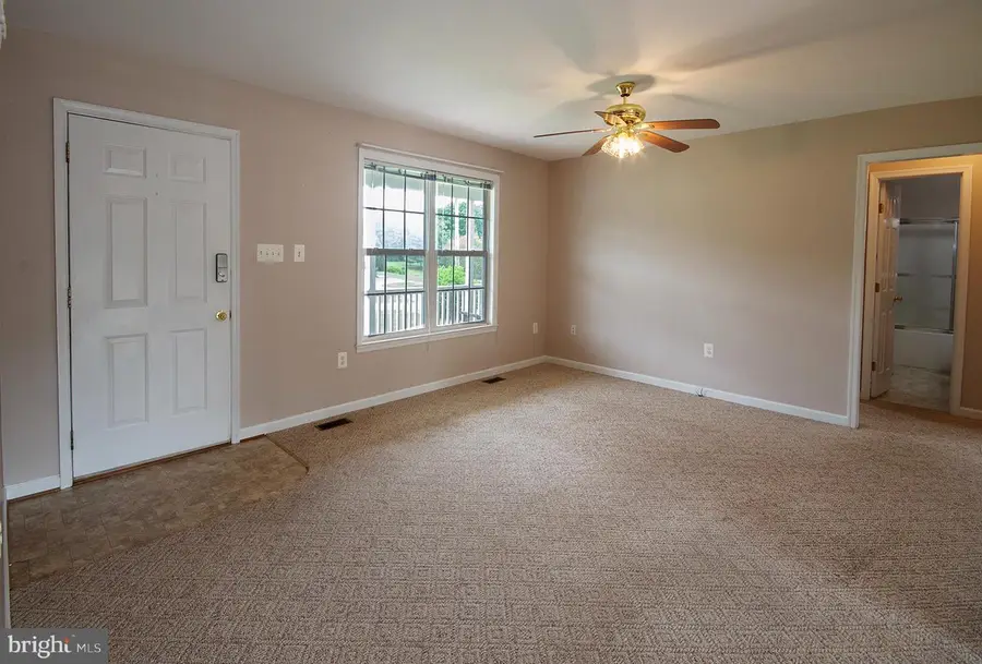 9379 Stonegate Ln, Rhoadesville, VA 22542 - #3
