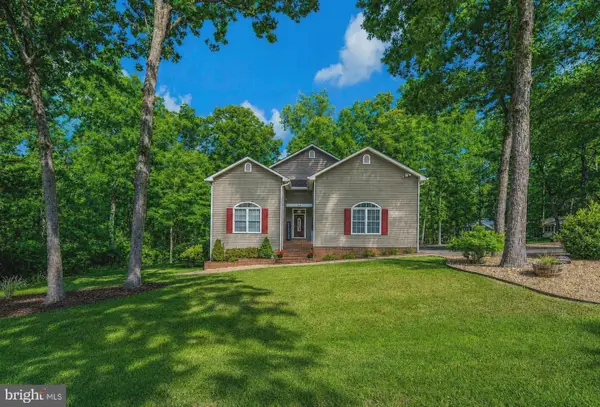 200 Monticello Cir, LOCUST GROVE, VA 22508
