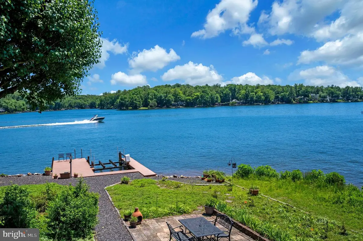 102 Flat Run, Locust Grove, VA 22508 - #1