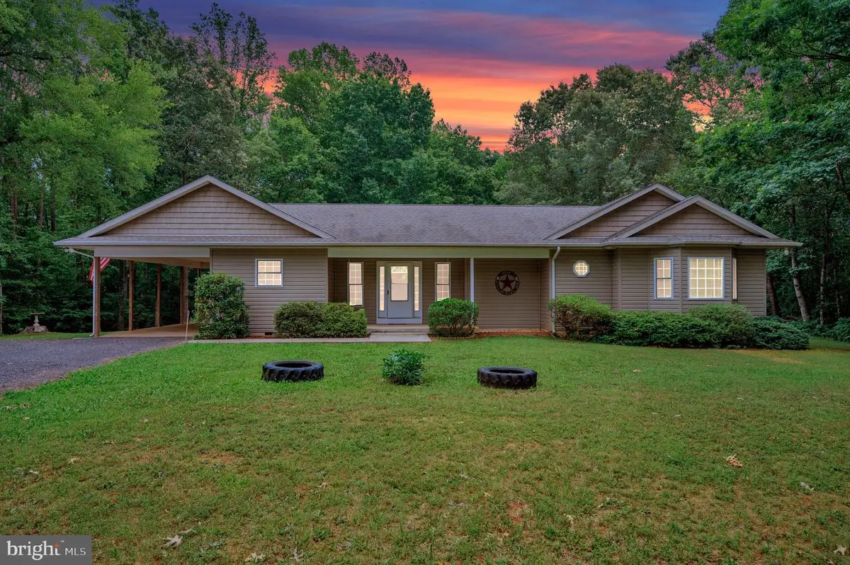 10211 Old Lawyers Rd, Unionville, VA 22567 - #1