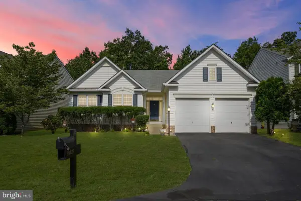 35227 Balmoral Dr, LOCUST GROVE, VA 22508