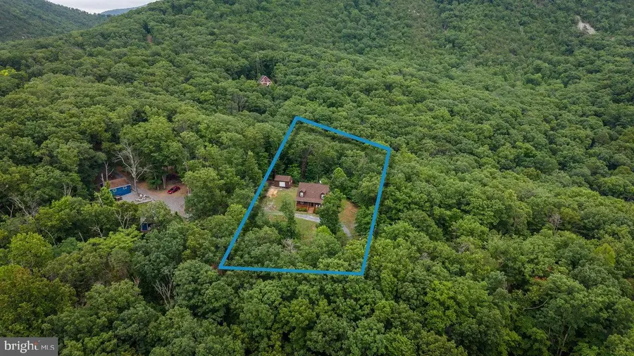 159 Park View Ln, Shenandoah, VA 22849 - #2