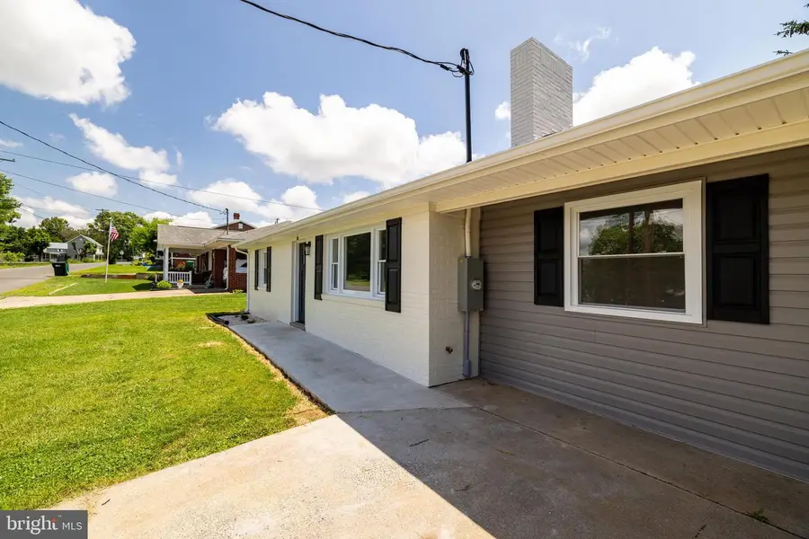 26 O'flinn St, Luray, VA 22835 - Image #3