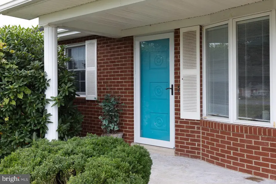 1 Rowe Dr, Luray, VA 22835 - Image #3