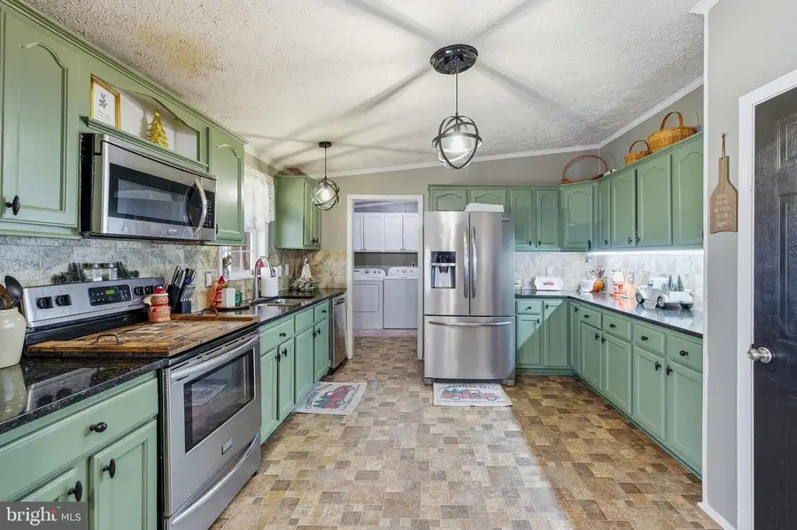 1161 E Main St, Stanley, VA 22851 - Image #2