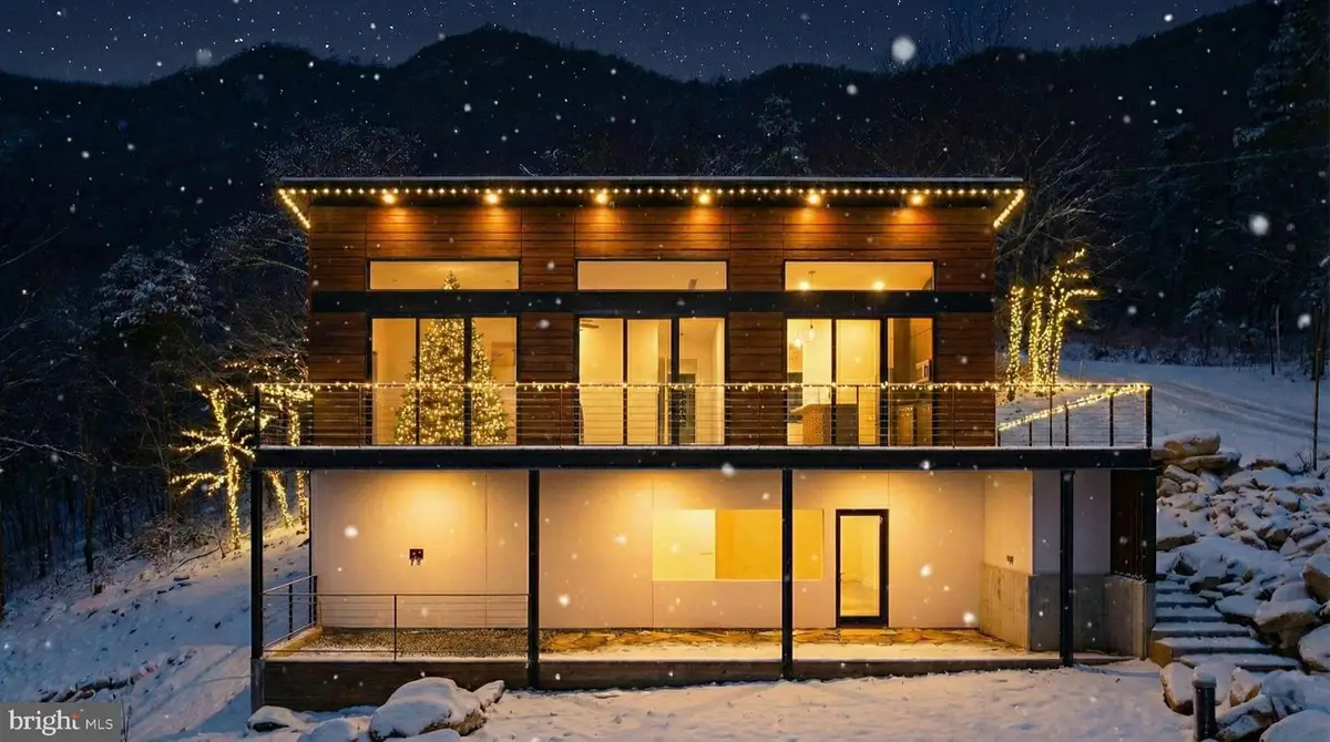 132 Holly Hill Rd, Luray, VA 22835 - Image #1