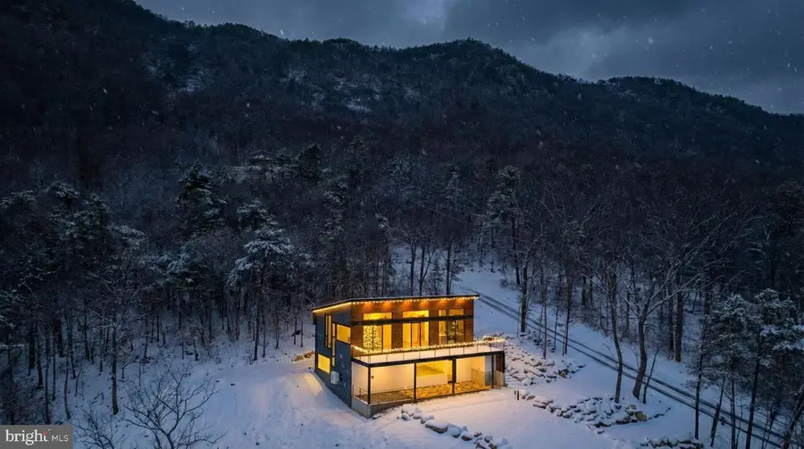 132 Holly Hill Rd, Luray, VA 22835 - Image #2