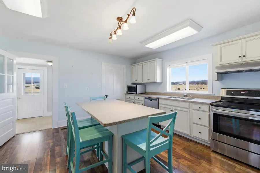 467 Vista View Rd, Stanley, VA 22851 - Image #3