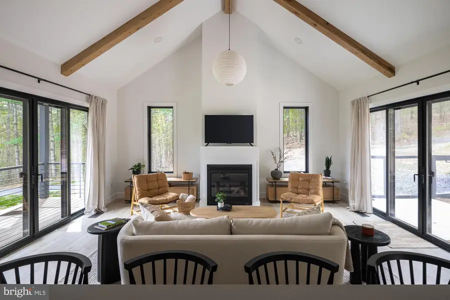 1022 Valley Burg Rd, Luray, VA 22835 - #2