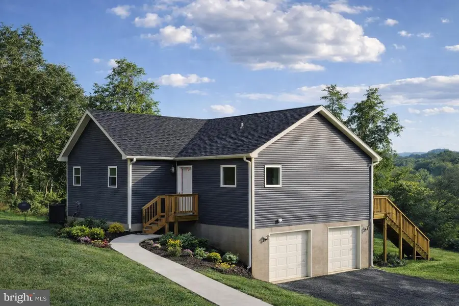 200 Colwood Dr, Rileyville, VA 22650 - #2