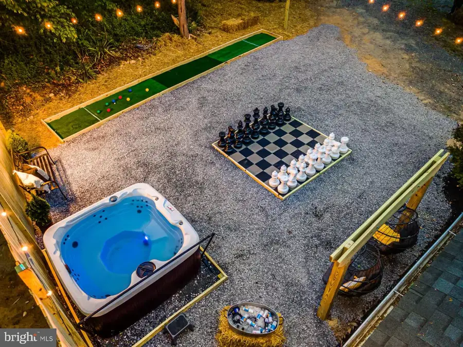 218 N View Dr, Stanley, VA 22851 - #3