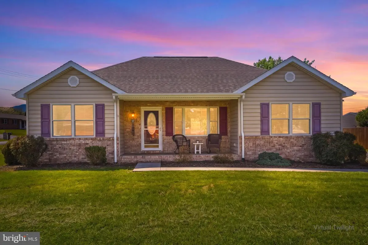 10 Cumbia Ave, Luray, VA 22835 - #1