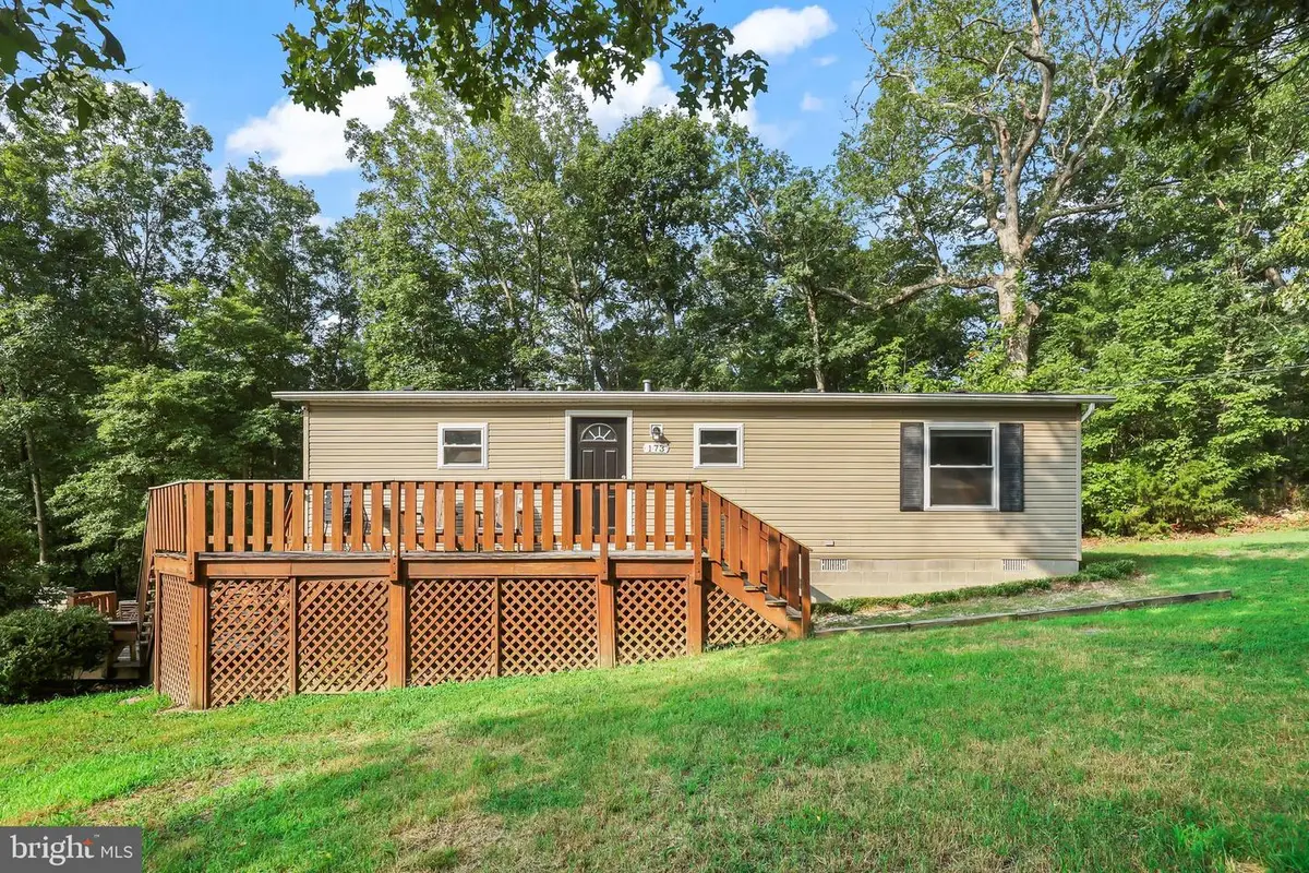 173 Meadow Rd, Luray, VA 22835 - #1