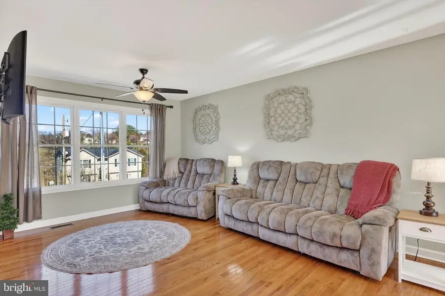 235 Locustdale Loop, Shenandoah, VA 22849 - #2