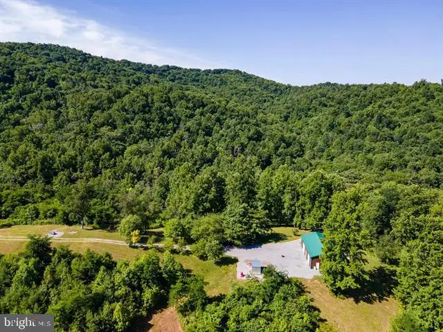 5855 Jollett Rd, Elkton, VA 22827 - #2