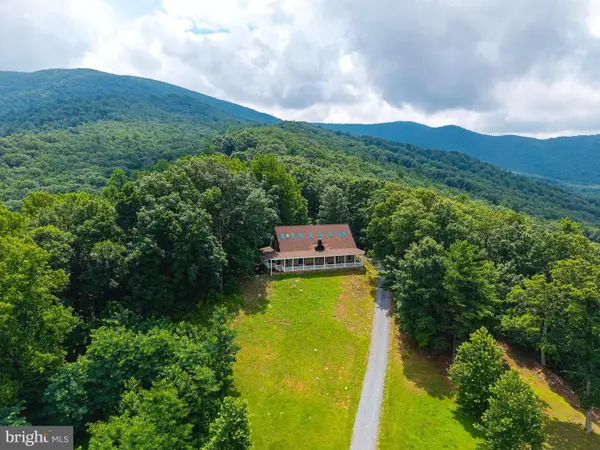 3827 Pine Grove Rd, STANLEY, VA 22851