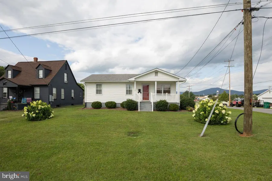 113 Eighth Ave, Luray, VA 22835 - #2