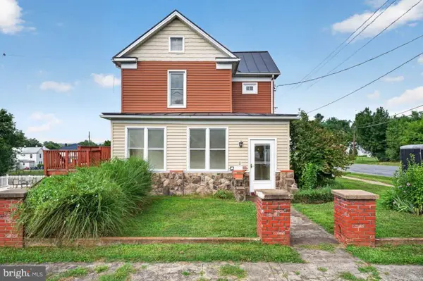 401 6th St, SHENANDOAH, VA 22849