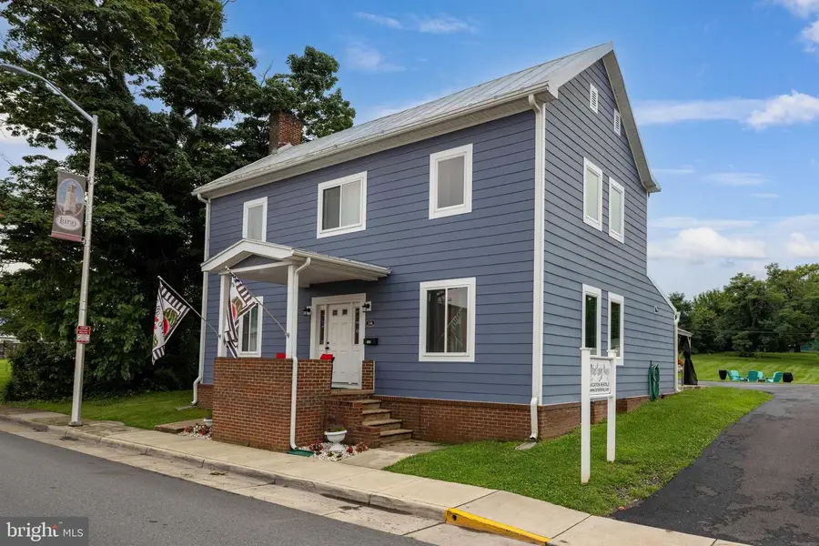 146 E Main St, Luray, VA 22835 - #3