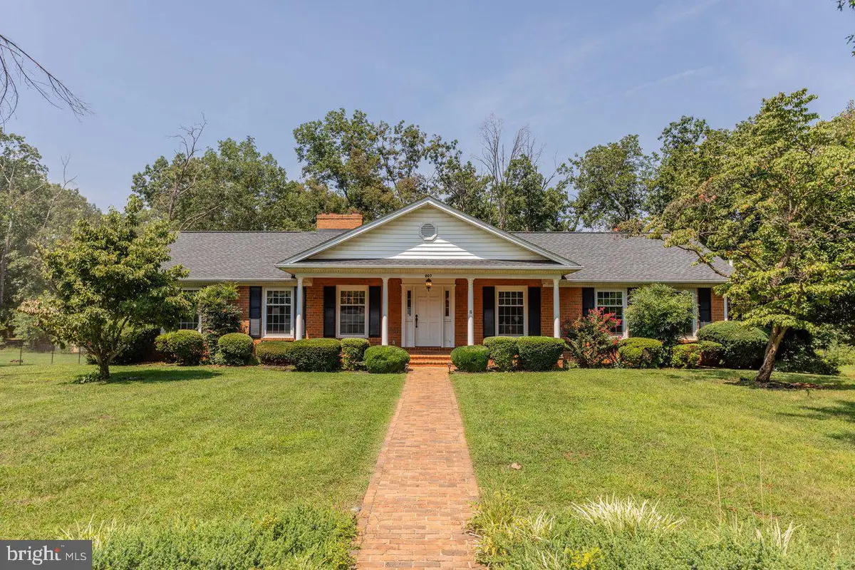 207 Circle View Rd, Luray, VA 22835 - #1