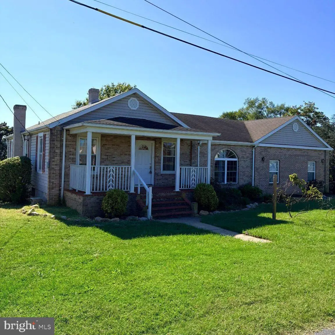 703 10th St, Shenandoah, VA 22849 - #1