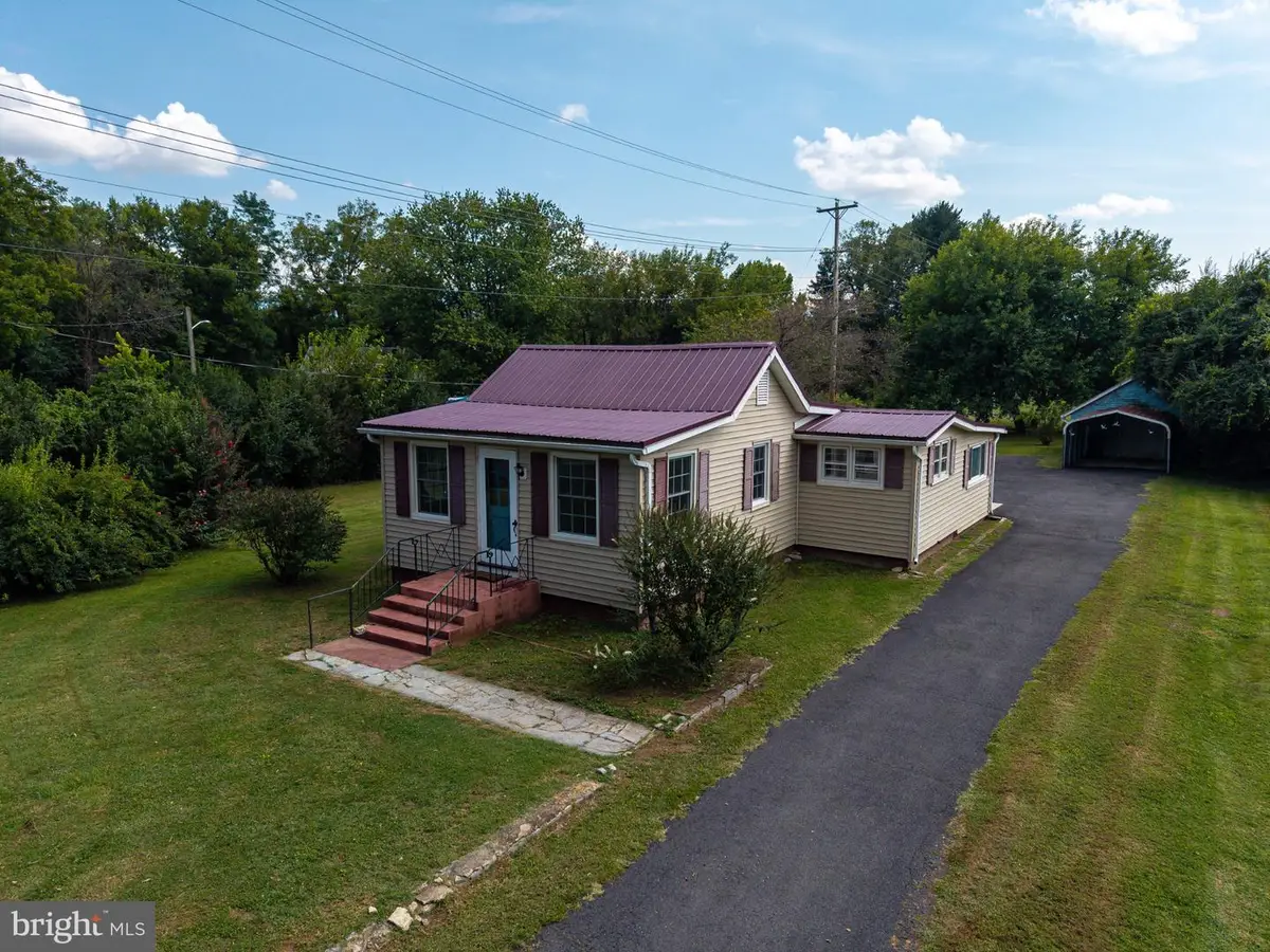 26 Furnace Rd, Luray, VA 22835 - #1