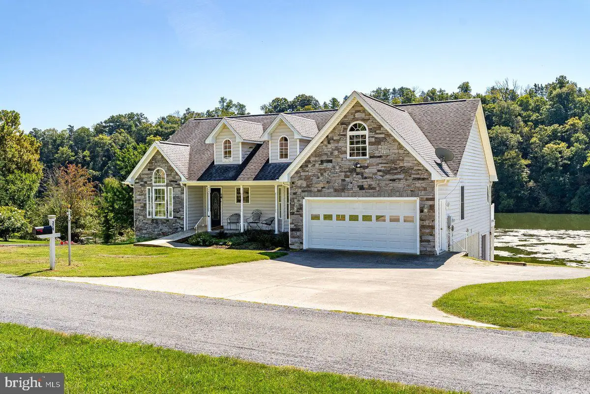 379 Riverside Dr, Luray, VA 22835 - #1