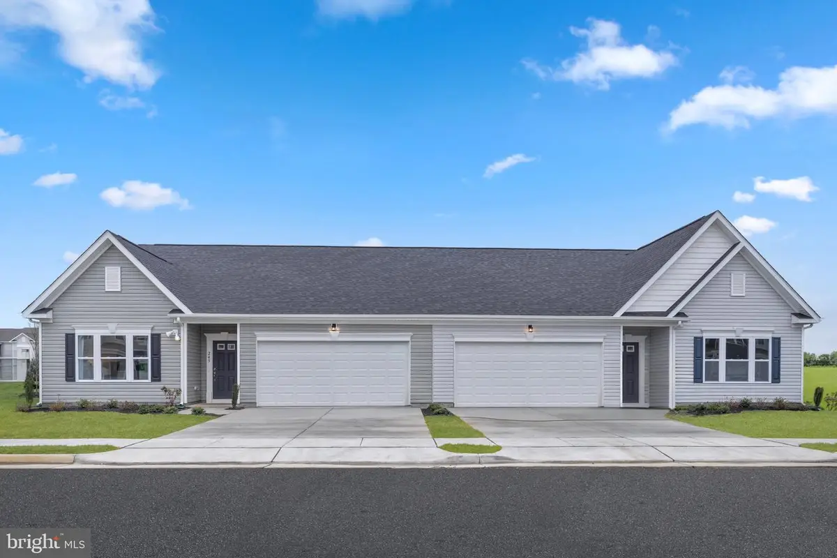 281 Caterpillar Dr, Luray, VA 22835 - #1