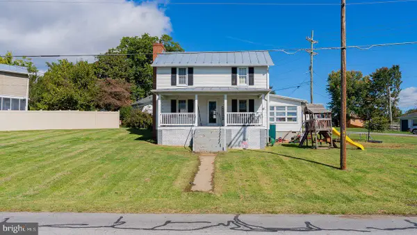 15 Luray Ave, LURAY, VA 22835
