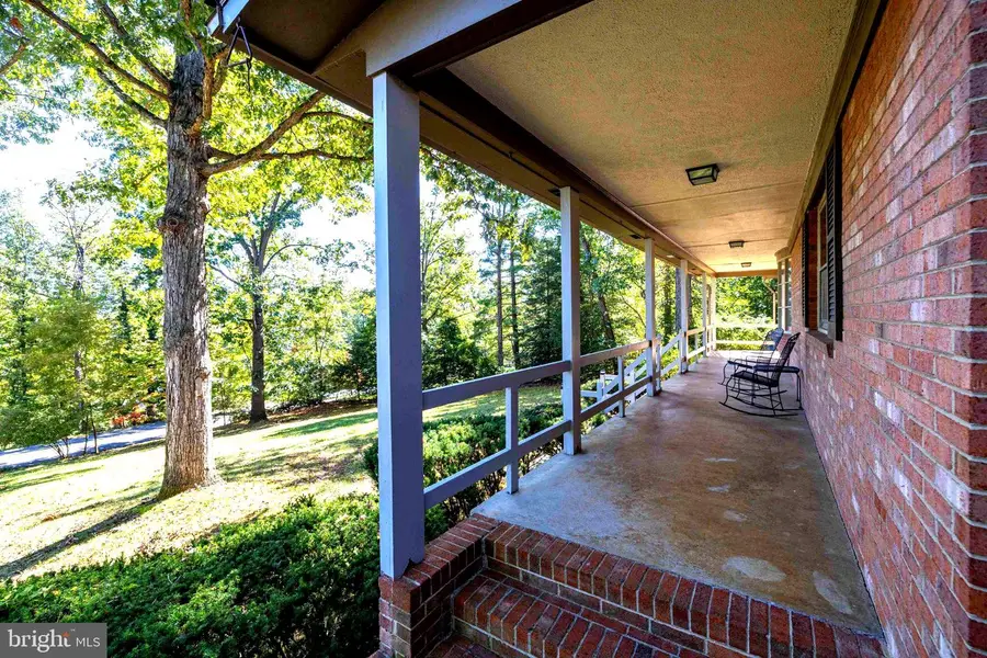 213 Forest Hills Dr, Luray, VA 22835 - #3