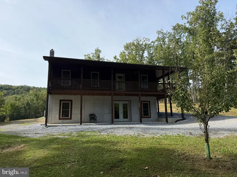 325 Old Wagon Rd, Luray, VA 22835 - #3