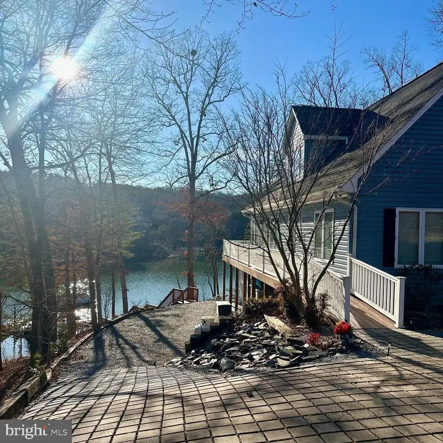 1765 Heron Pointe Lodge, Gretna, VA 24557 - Image #3