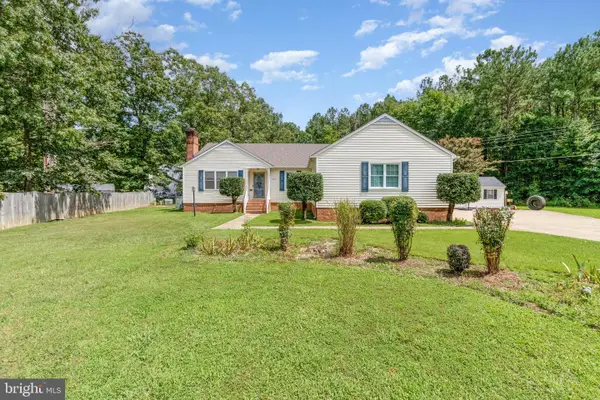 5212 Farmcrest Cir, PRINCE GEORGE, VA 23875