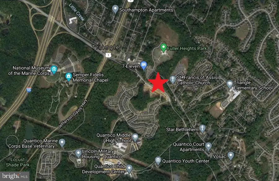 18820 Fuller Heights Rd, Triangle, VA 22172 - Image #2