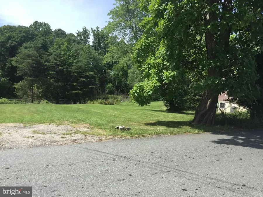 1216 Easy St, Woodbridge, VA 22191 - Image #3