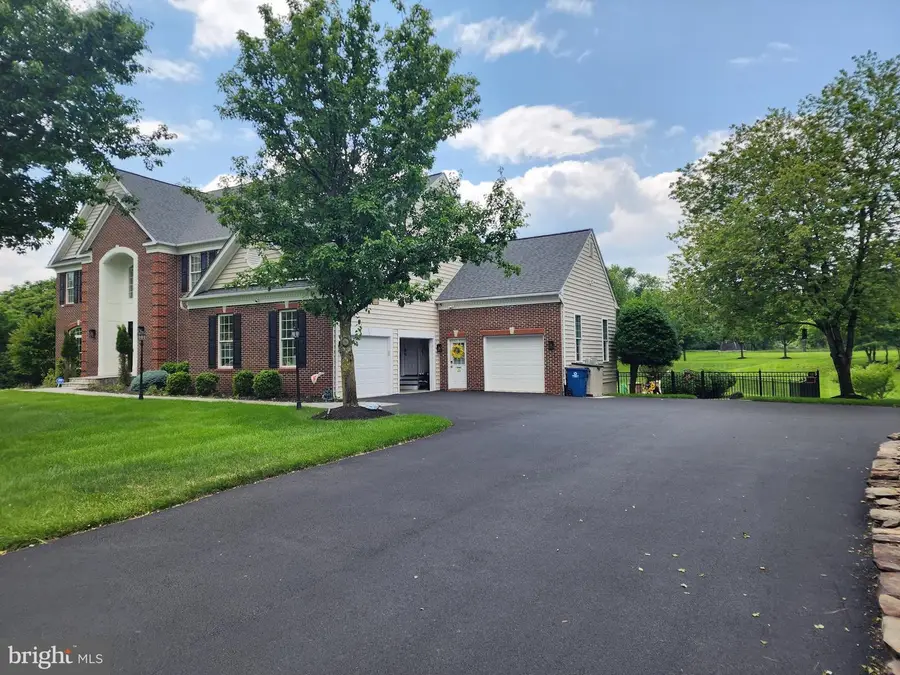 3050 Camptown Ct, Haymarket, VA 20169 - Image #2