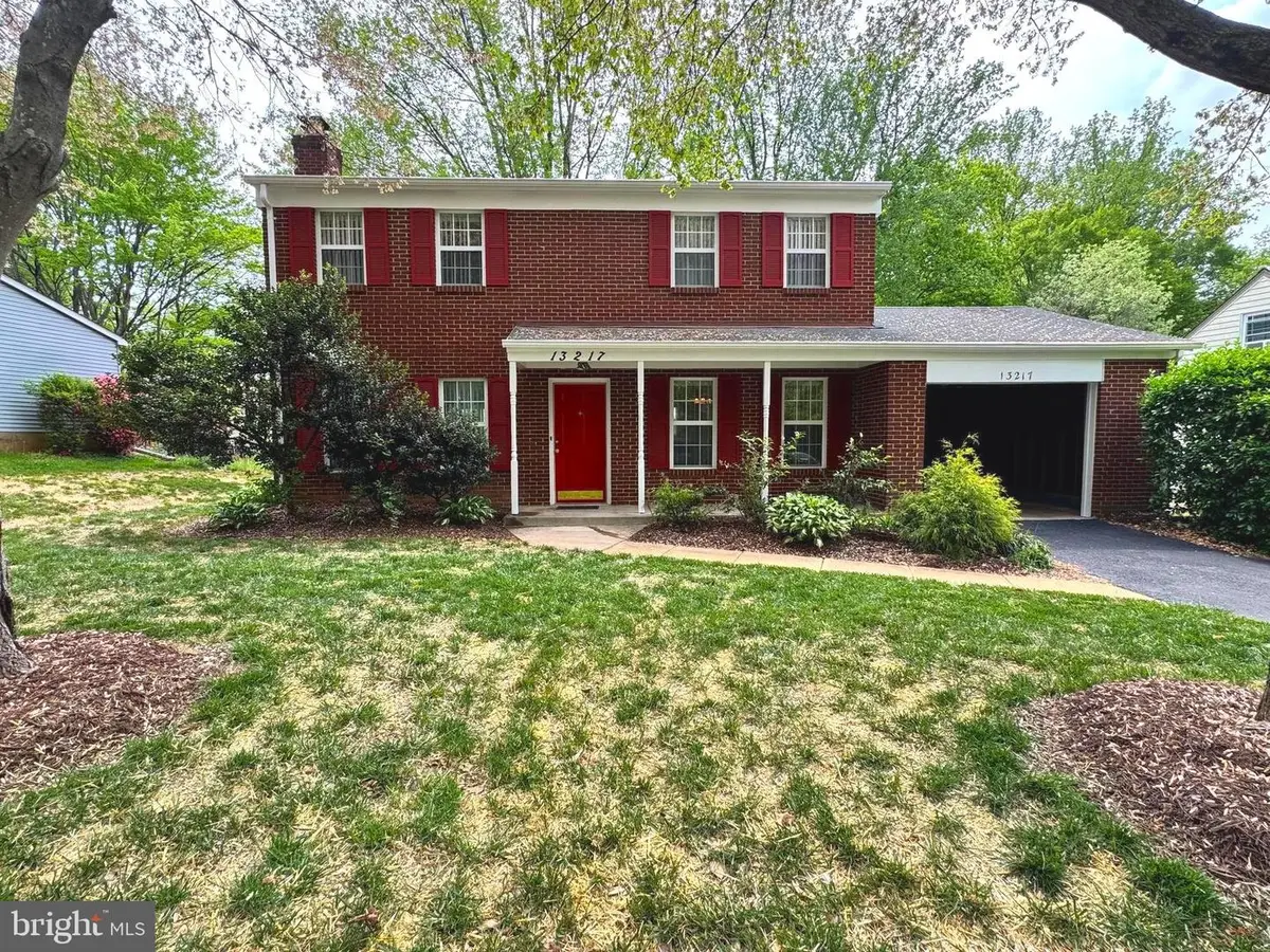 13217 Nickleson Dr, Woodbridge, VA 22193 - Image #1