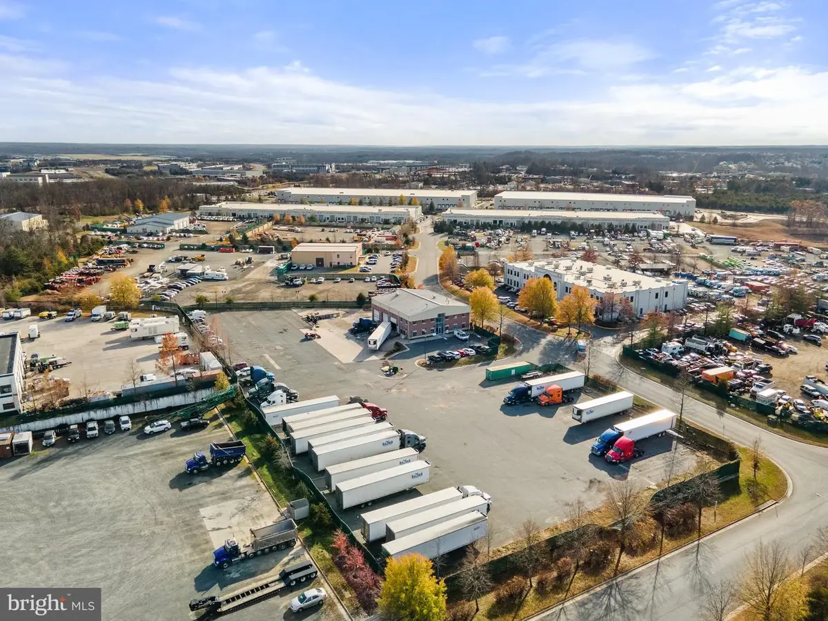 11479 Robertson Dr, Manassas, VA 20109 - Image #1