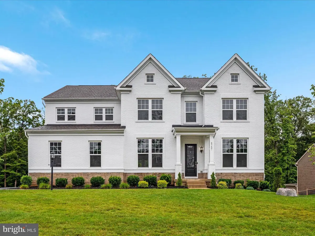 6757 John Mallard Dr, Manassas, VA 20112 - Image #1